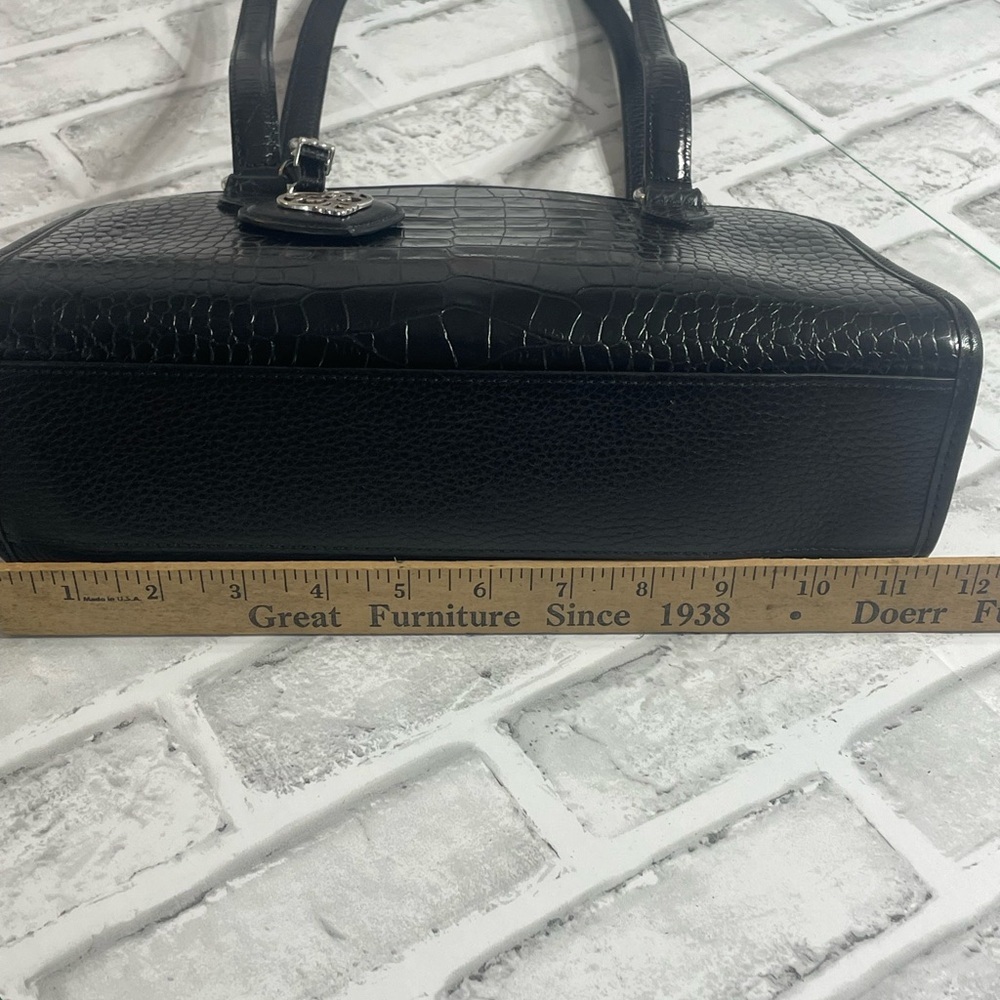 Brighton Black Crocodile-Embossed leather Shoulder Bag. Hearts. Pre-owned. Tote - Picture 8 of 16